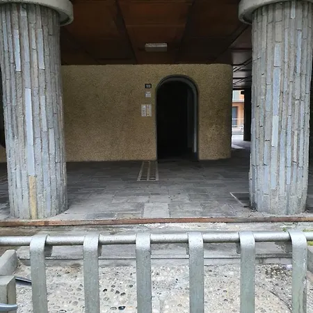 Grand Duplex Lumineux A 2 Pas Du Centre Appartamento Aosta